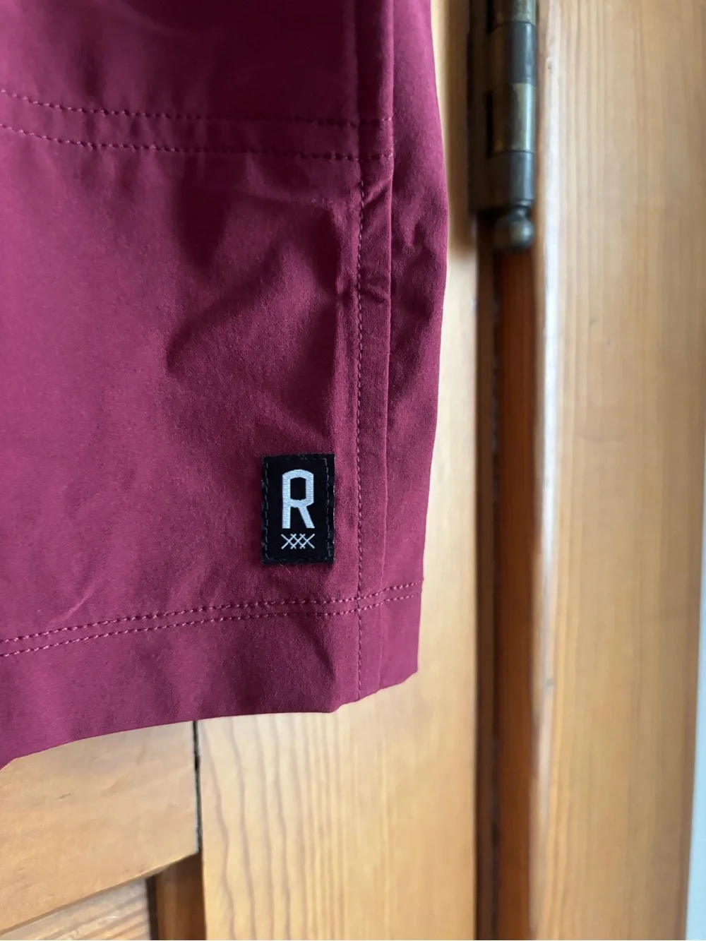Rhone Essentials Training Short Burgundy Size XL NWOT